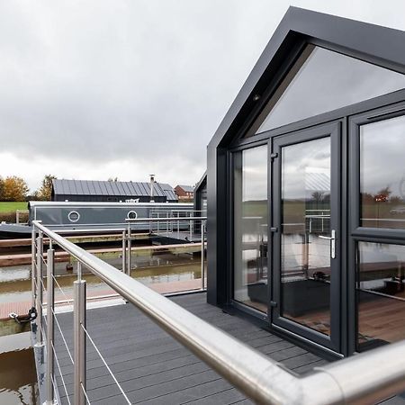 Kingfisher Tattenhall Exteriér fotografie