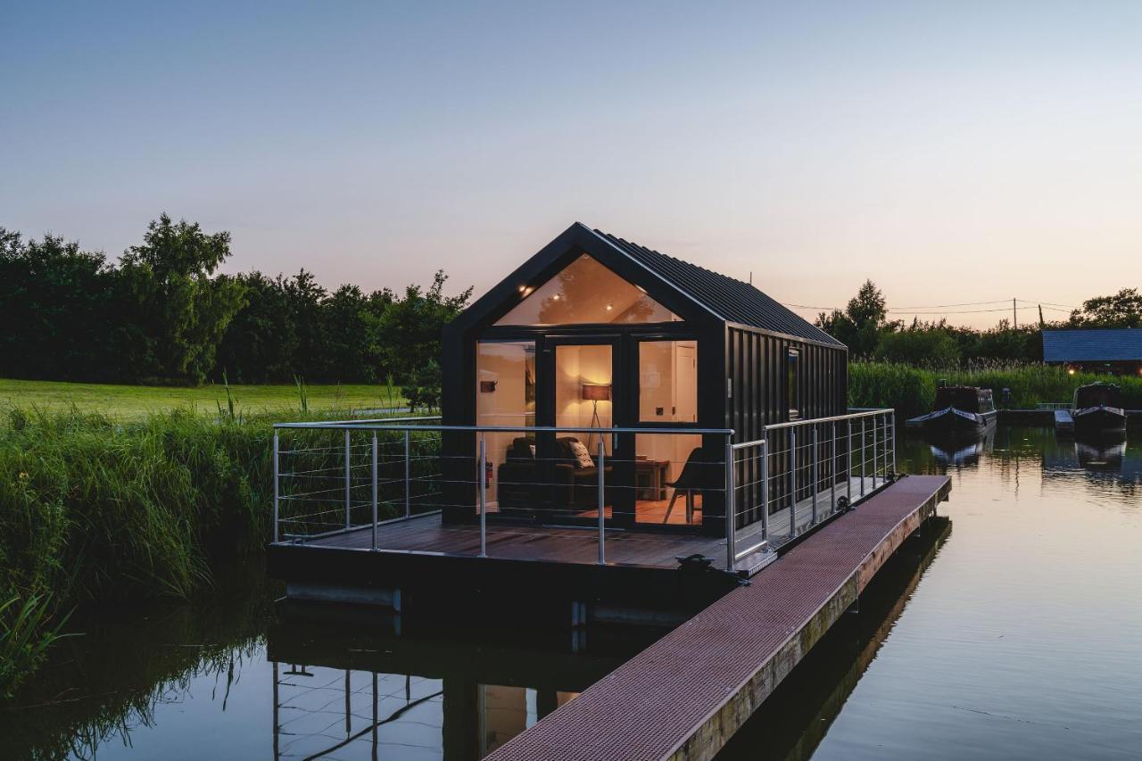 Kingfisher Tattenhall Exteriér fotografie